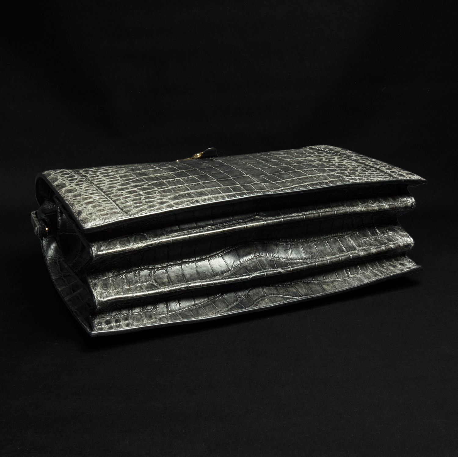 CIMABUE gracefulKawai leather × vermilion Croco dulles Bag “Japan